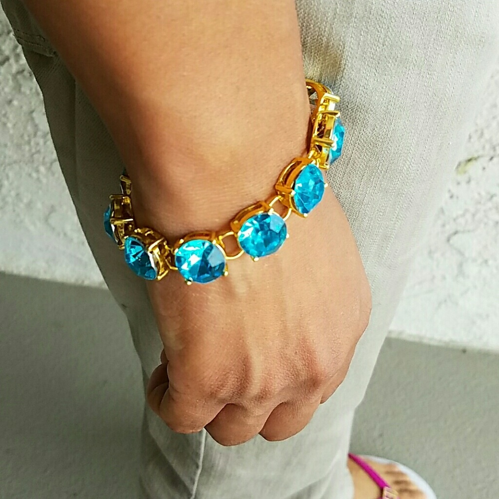 Gorgeous Crystal Bracelet Gold Plated New